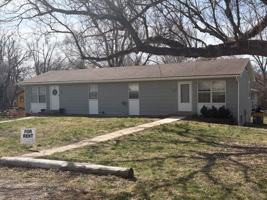 featured image of 1215 N 7th St