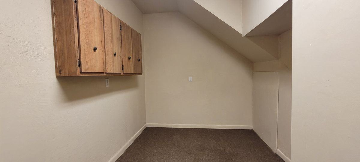 244 West Ave - Photo 3 of 12