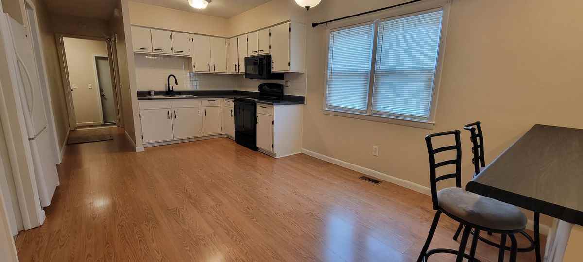 244 West Ave - Photo 6 of 12