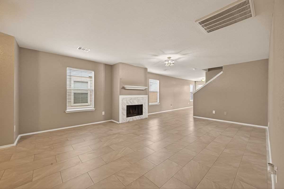 2918 Latch Ln - Photo 4 of 4