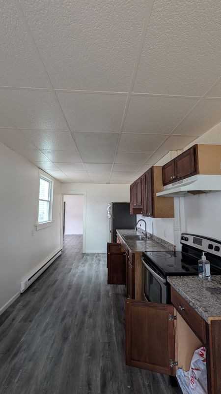 191 S Meade St ##1 - Photo 3 of 10