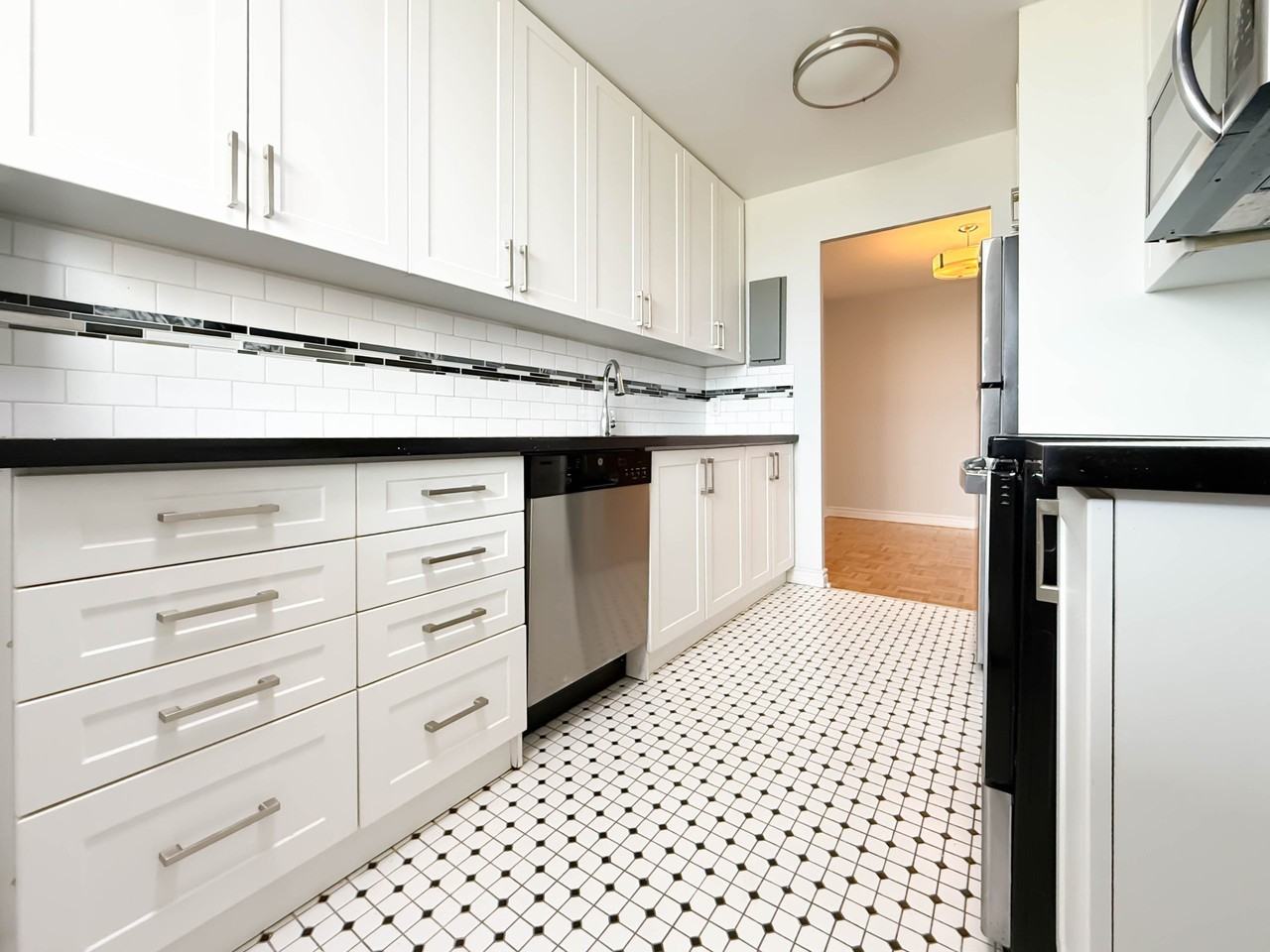 40 Stevenson Road - Photo 4 of 27