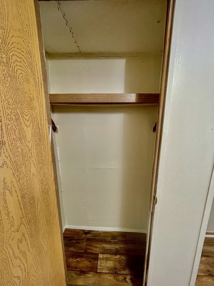 247 Stockon Street - Photo 5 of 35