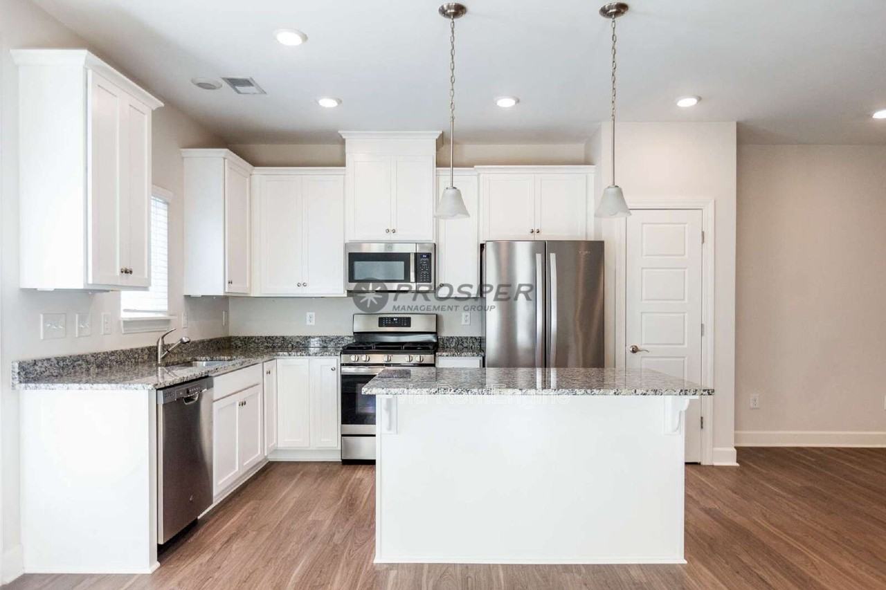 16 Jaycee Ct - Photo 5 of 19