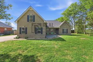 featured image of 1934 Mural Ln