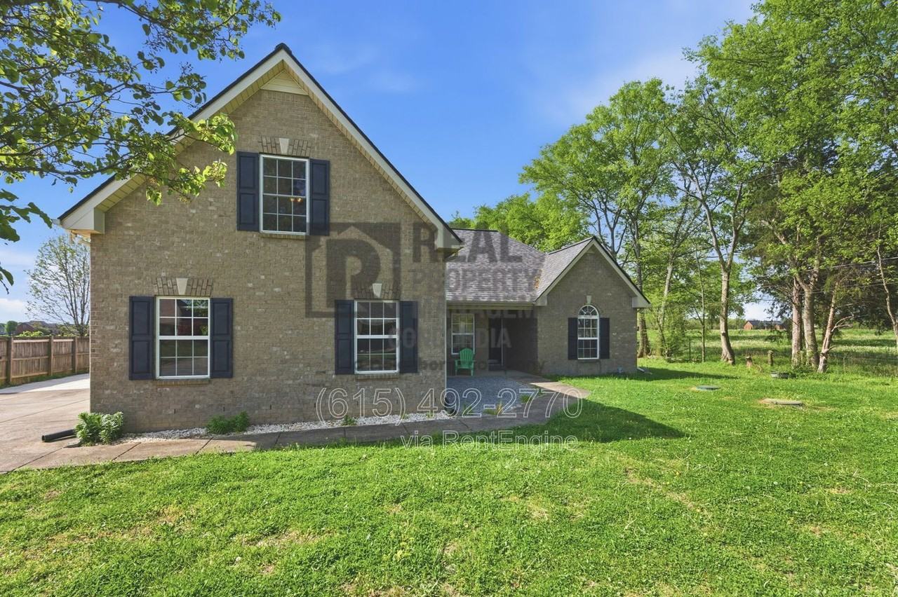 1934 Mural Ln - Photo 4 of 40