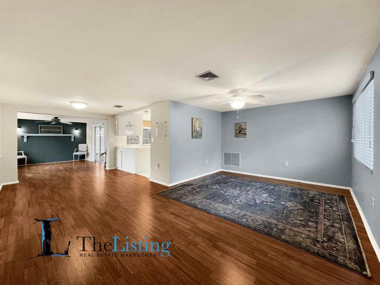 8312 Mill Creek Ln - Photo 3 of 22