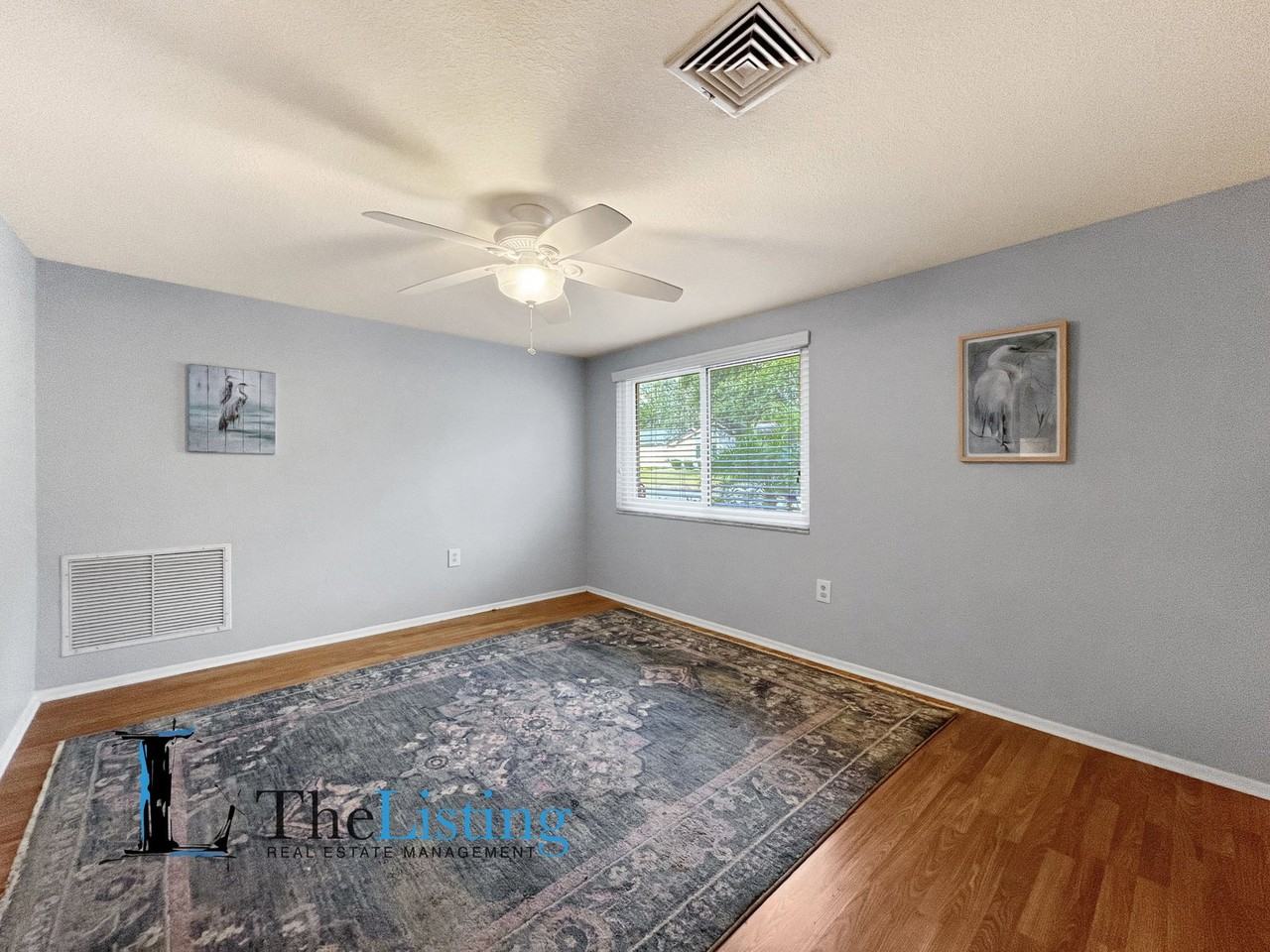 8312 Mill Creek Ln - Photo 5 of 22