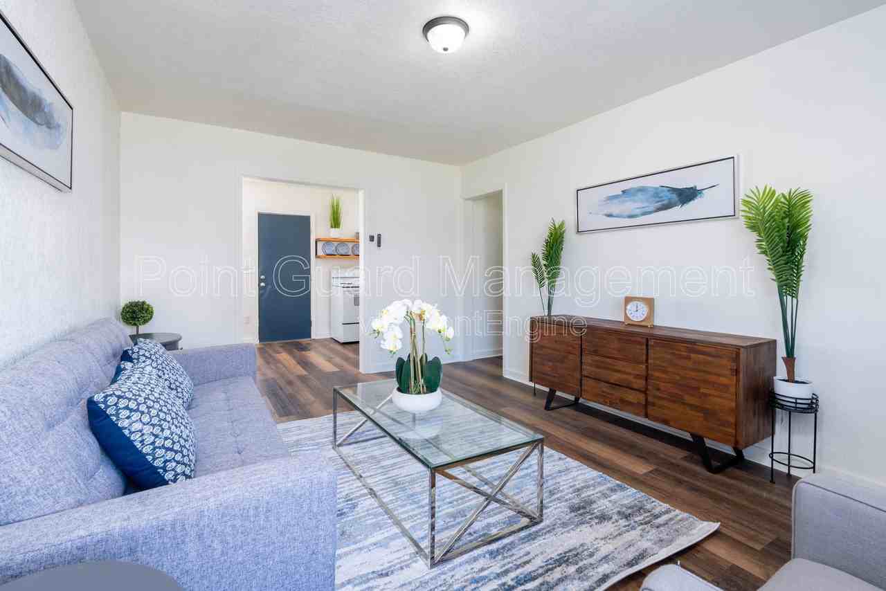 810 Sylvan Ln #810S - Photo 4 of 23