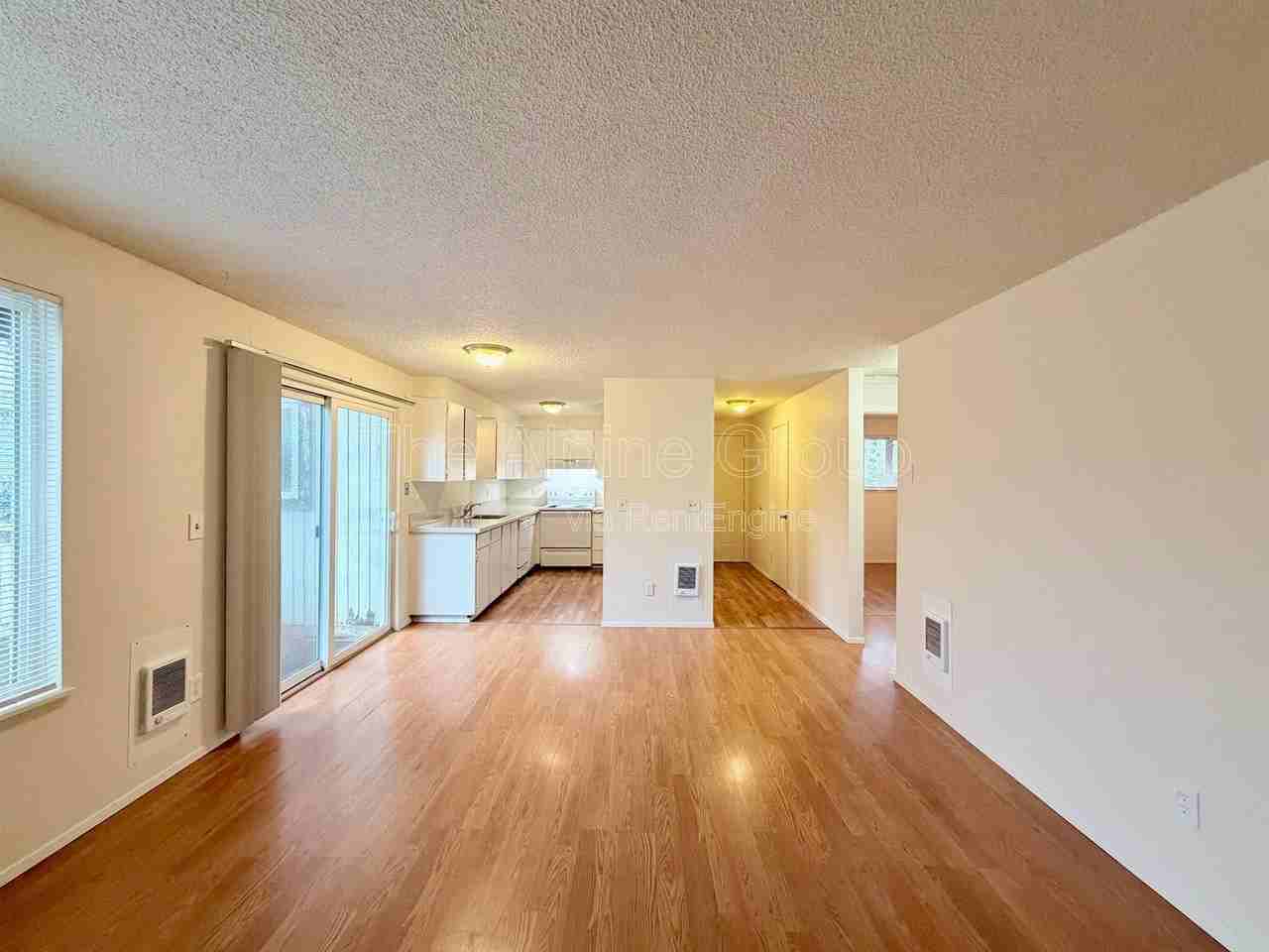 13938 Se Powell Blvd #2 - Photo 6 of 12