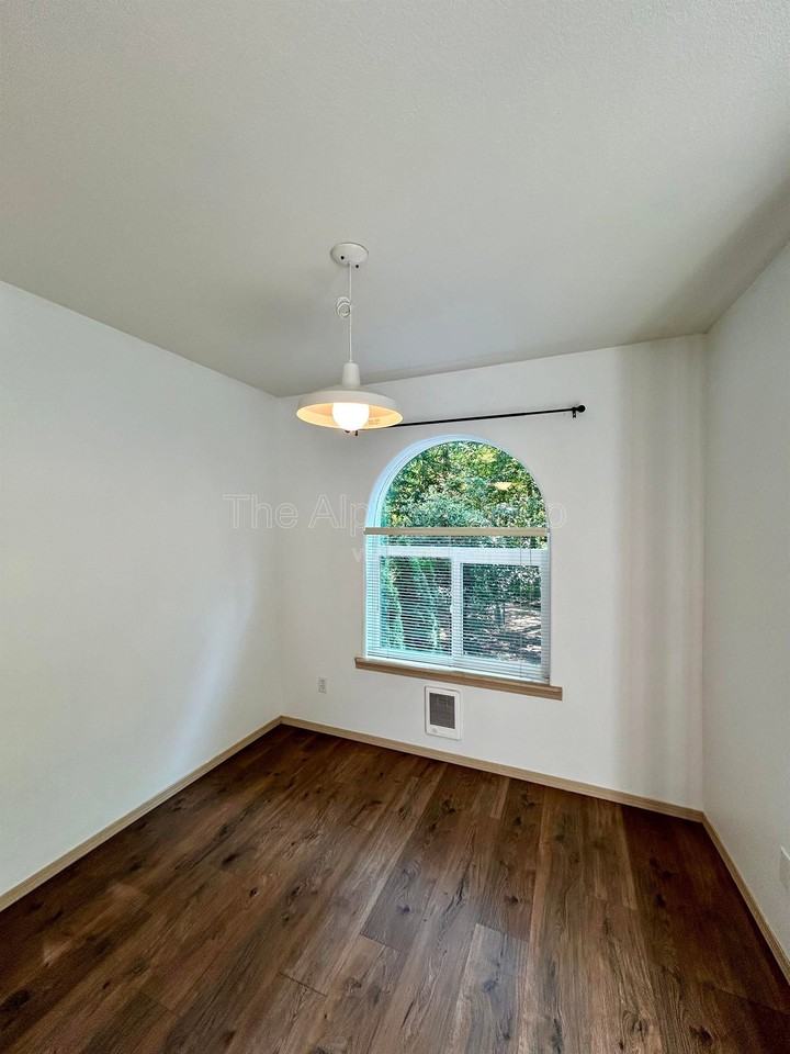 11015 Sw 41st Ave - Photo 2 of 15