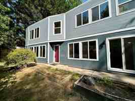 featured image of 11015 Sw 41st Ave