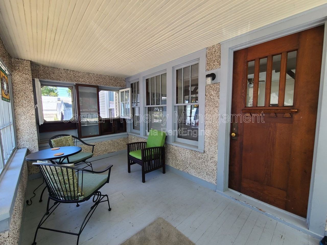 811 Market St - Photo 2 of 15