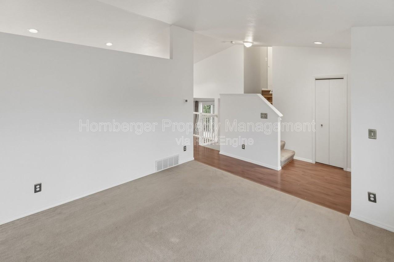 3628 E 23rd Ave - Photo 2 of 32