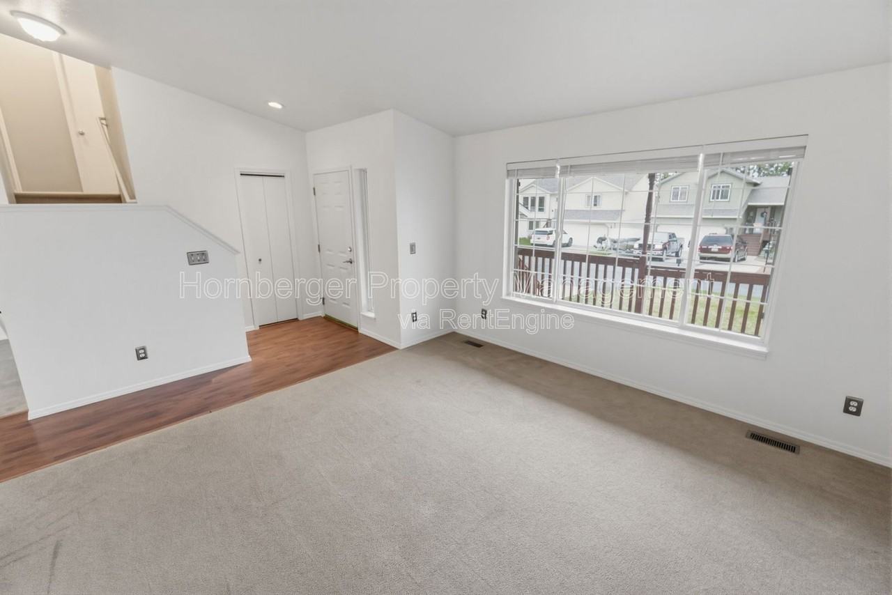 3628 E 23rd Ave - Photo 3 of 32