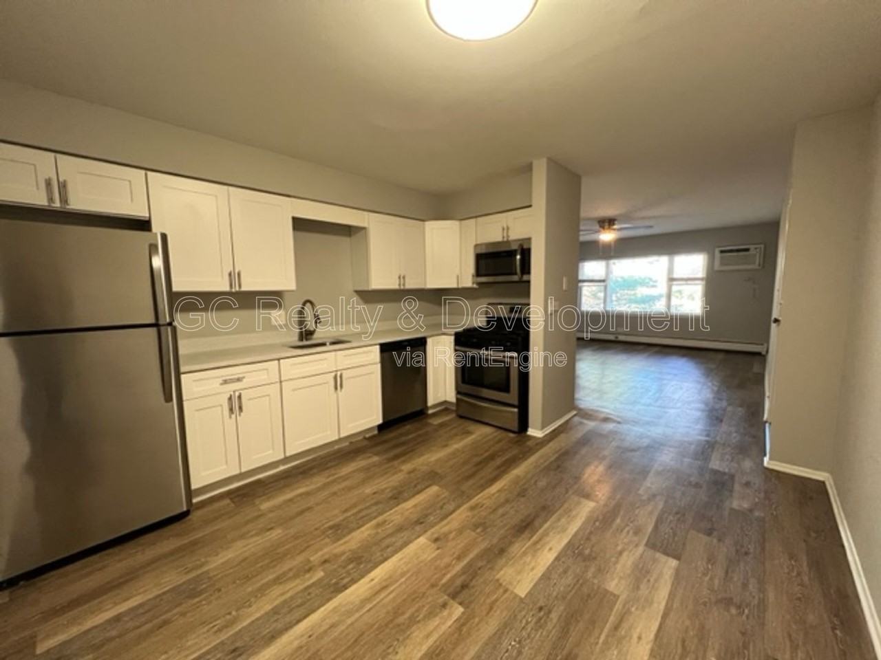 312 N Warwick Ave #1C - Photo 6 of 15