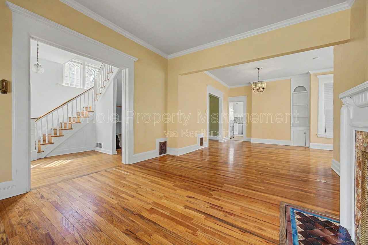 2214 E 13th Ave - Photo 7 of 26