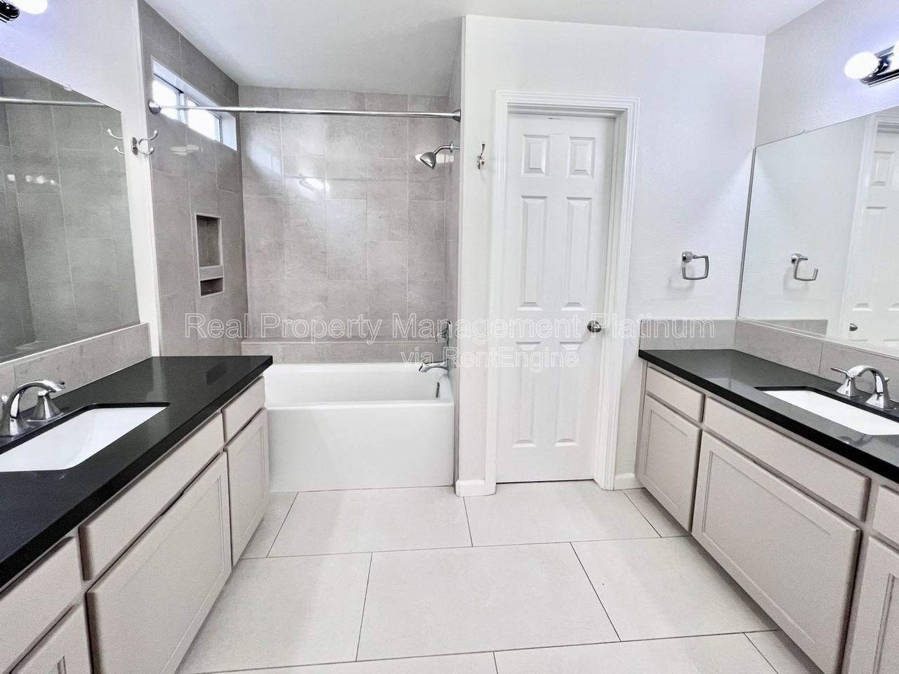 6535 N Vista Ave - Photo 6 of 18