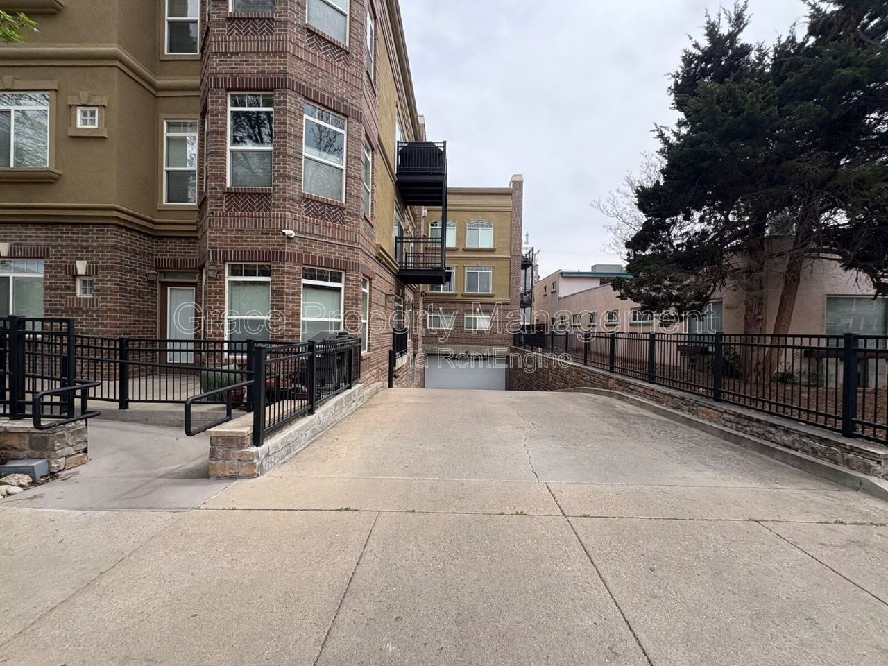 1776 Race St #308 - Photo 3 of 23