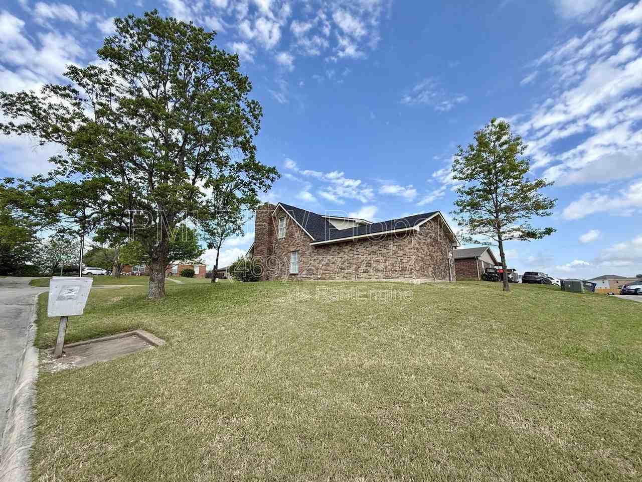 1001 Weiss Ave - Photo 7 of 23