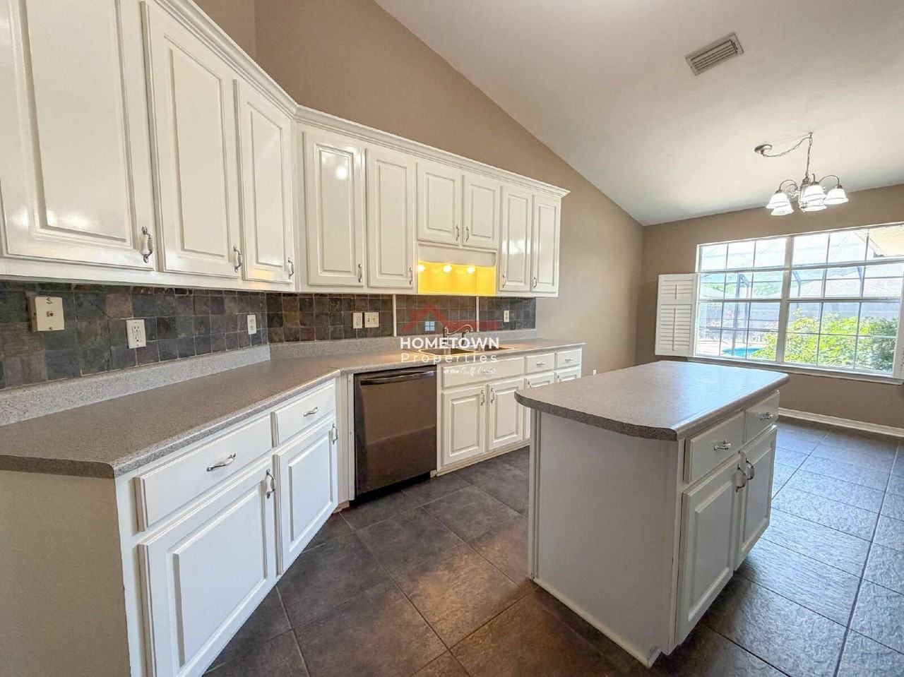 3977 High Bridge Dr - Photo 7 of 44