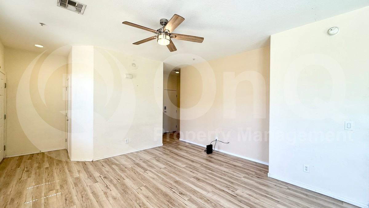 2725 E Mine Creek Rd #1085 - Photo 6 of 18