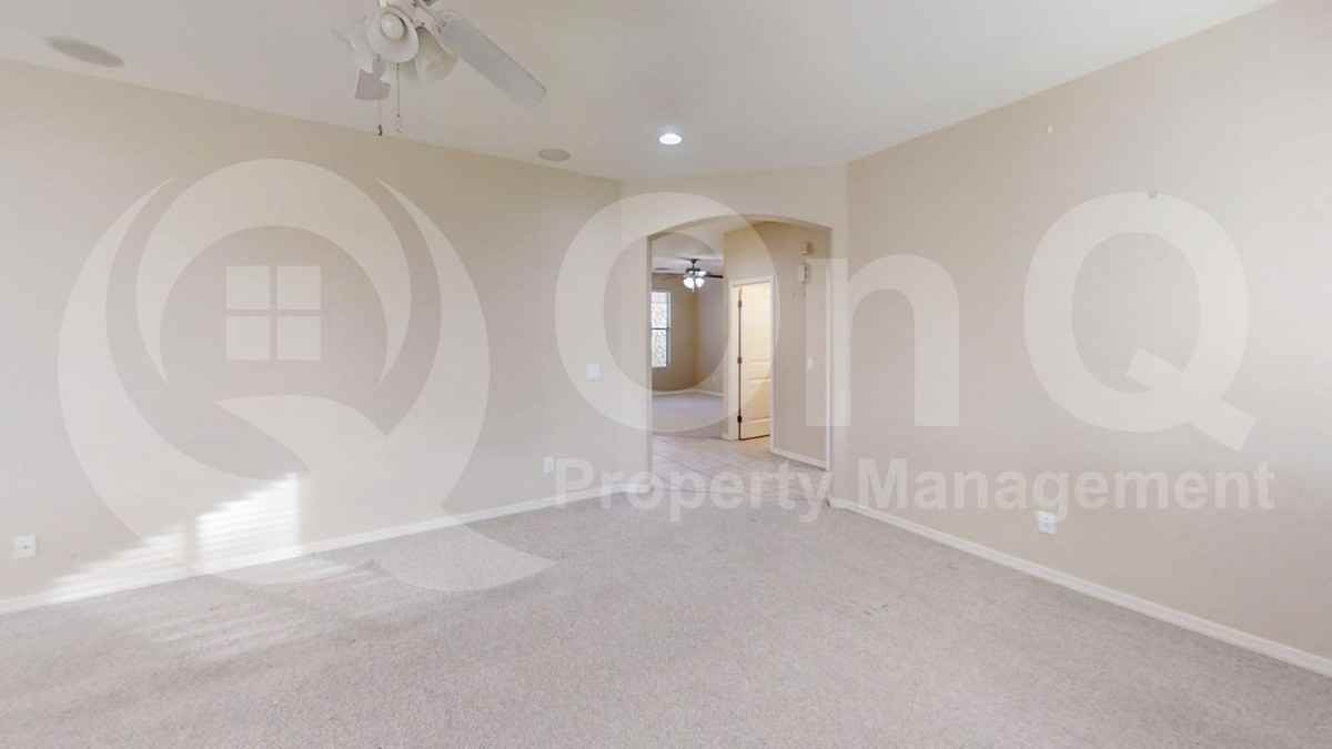 4730 S Mcminn Dr - Photo 7 of 35