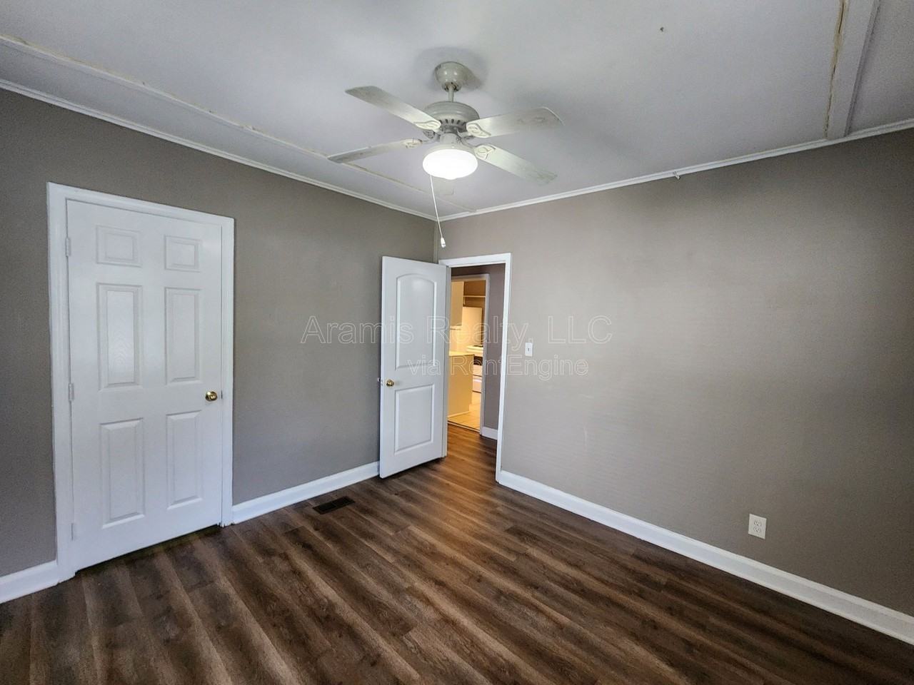 261 Victory Dr Se - Photo 6 of 18