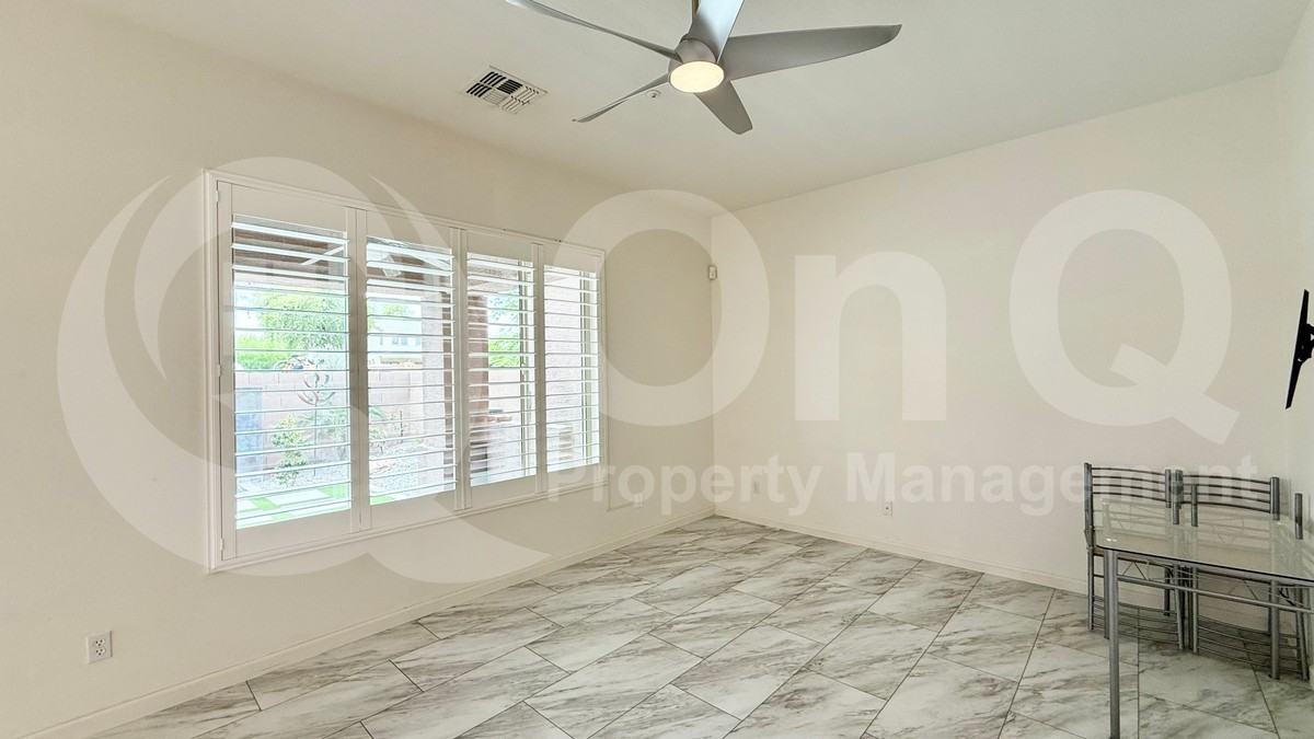 1387 W Marlin Dr - Photo 6 of 21