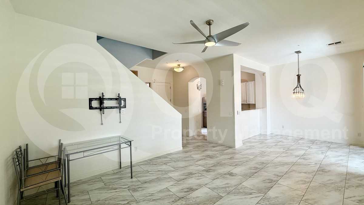 1387 W Marlin Dr - Photo 7 of 21