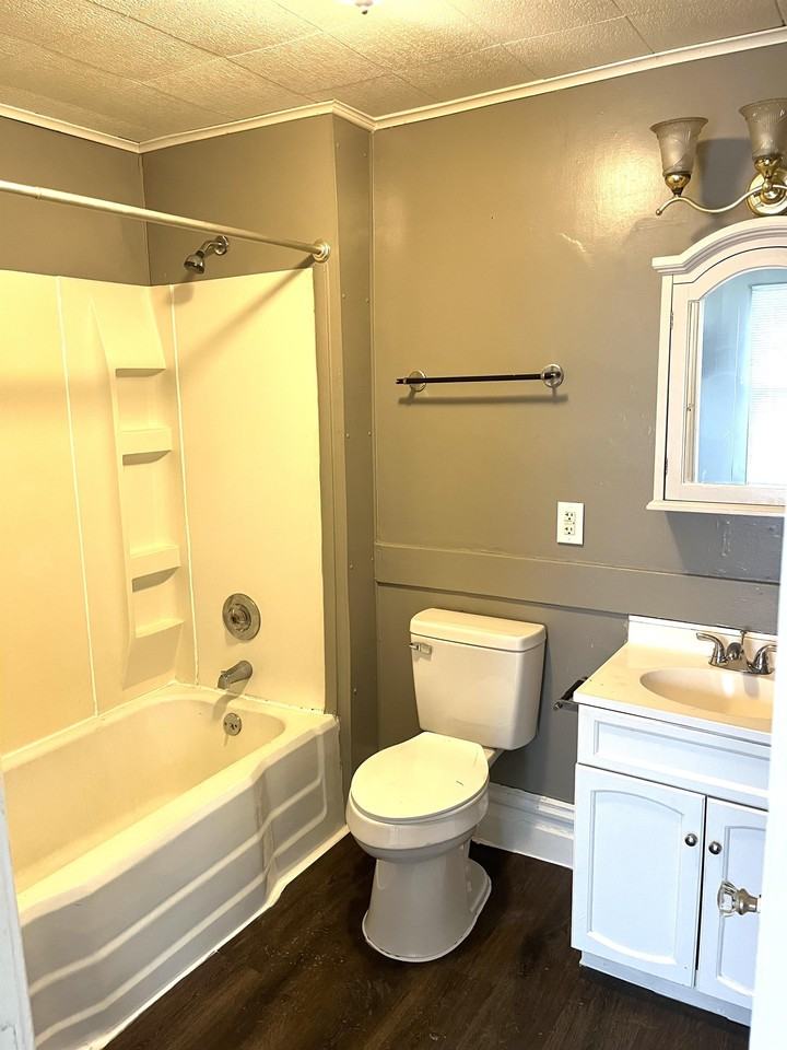 269 S Jefferson St #REAR - Photo 5 of 9