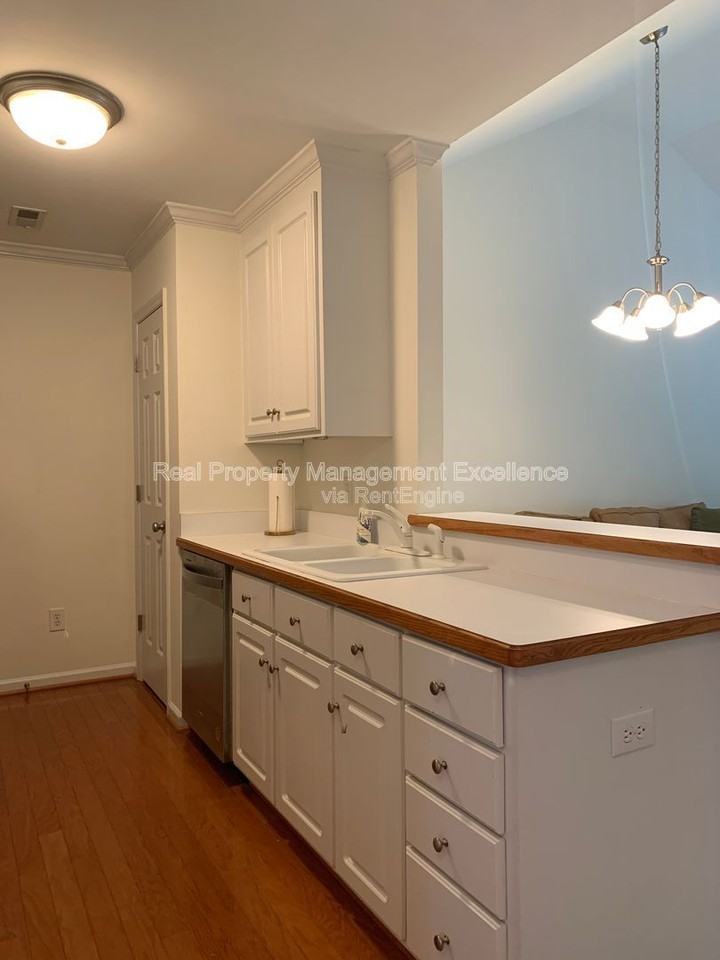 205 Will Ct - Photo 4 of 28