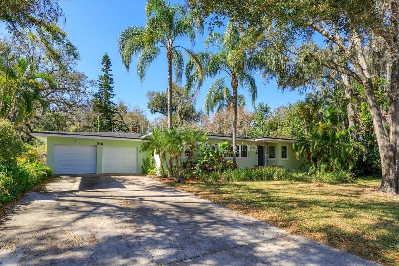 816 Putnam Ave - Photo 2 of 20