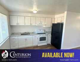 576 Hill St Se #B - Photo 1 of 1