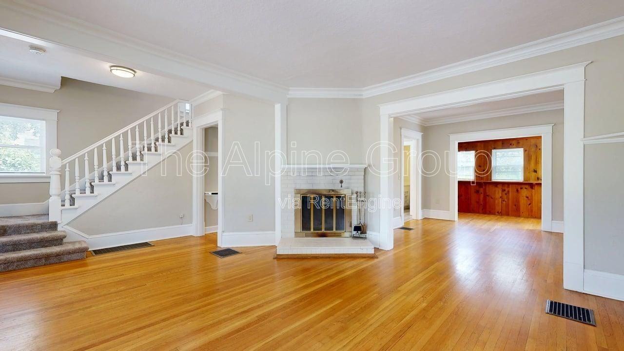 2977 N Willamette Blvd - Photo 4 of 25