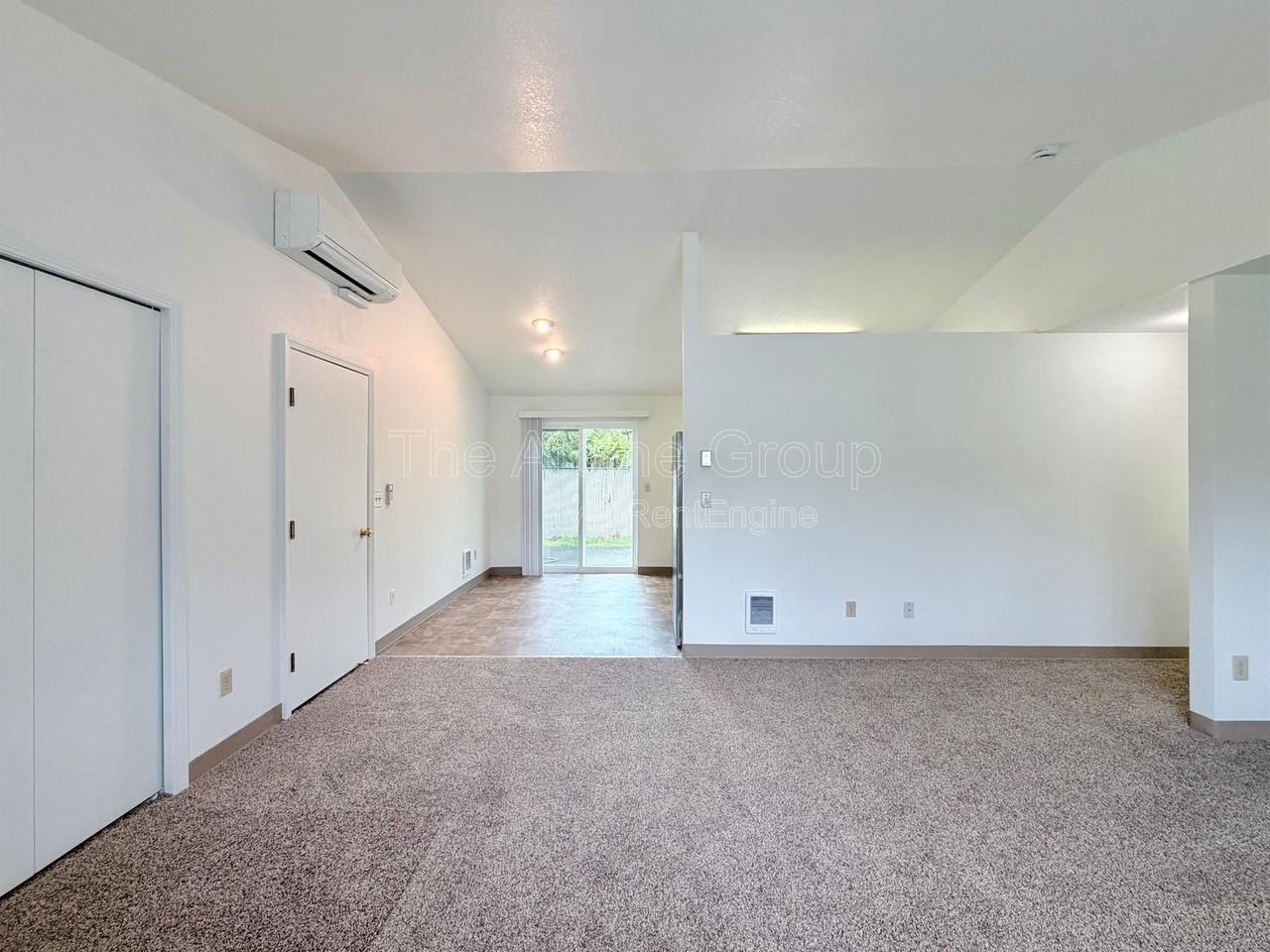 8991 Sw Herb Way - Photo 3 of 20