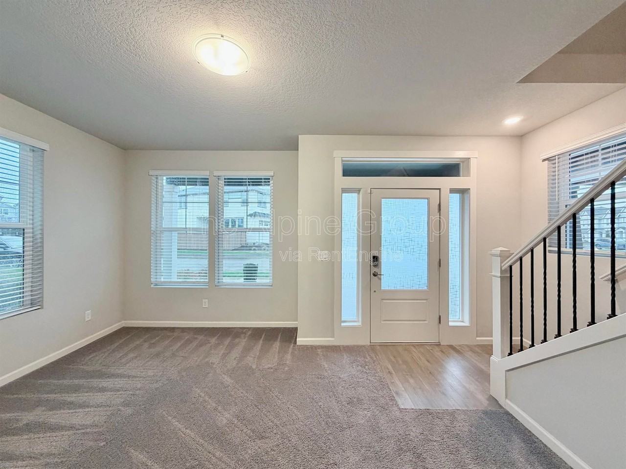 8153 Se Crabapple St - Photo 3 of 31