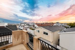 435 1/2 Carnation Ave - Photo 1 of 1