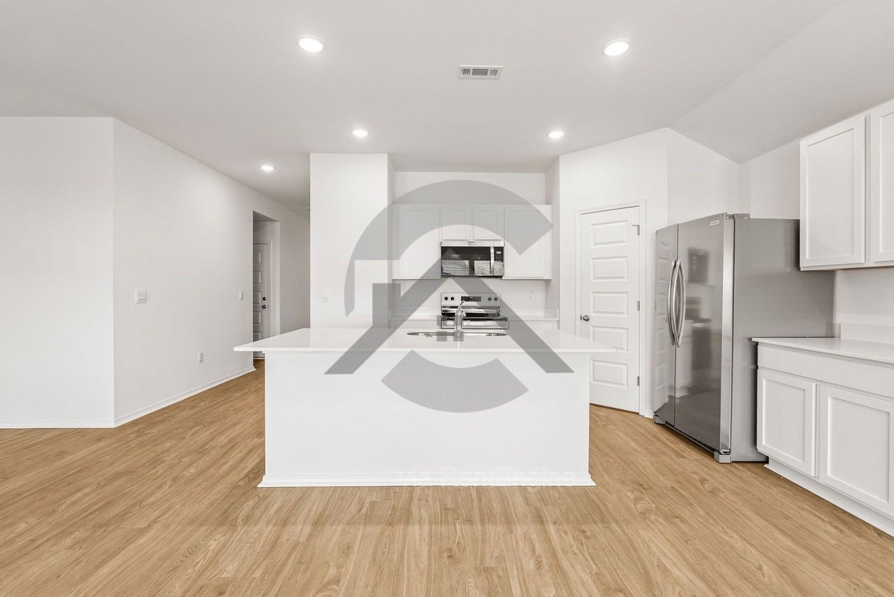 110 E Sunbelt Ct - Photo 5 of 15