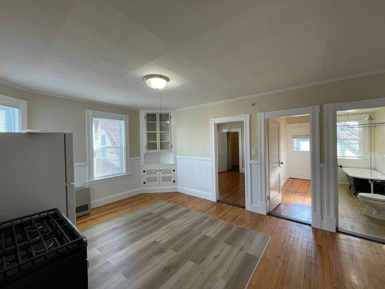 68 Laval St #3 - Photo 3 of 17