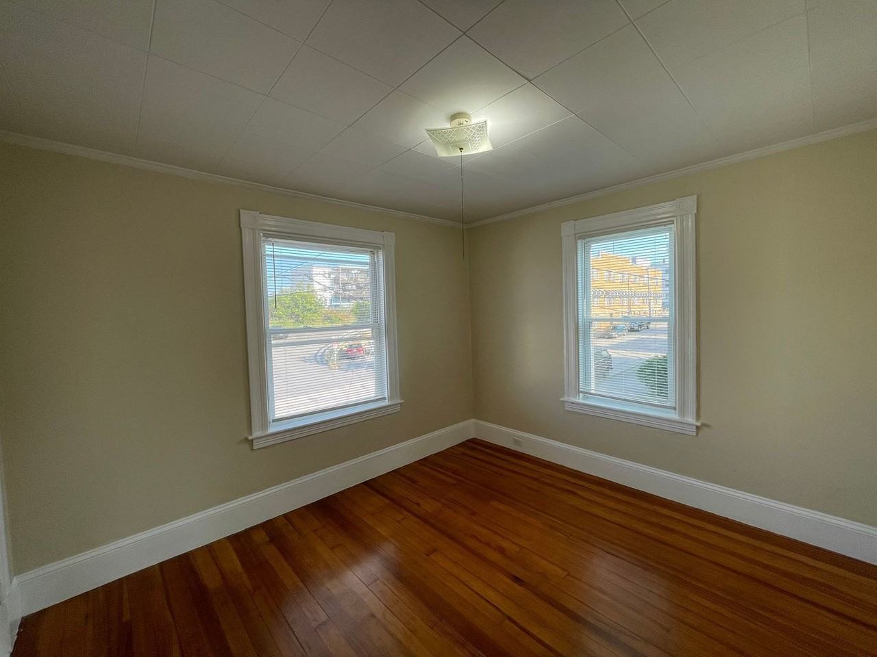 68 Laval St #3 - Photo 6 of 17