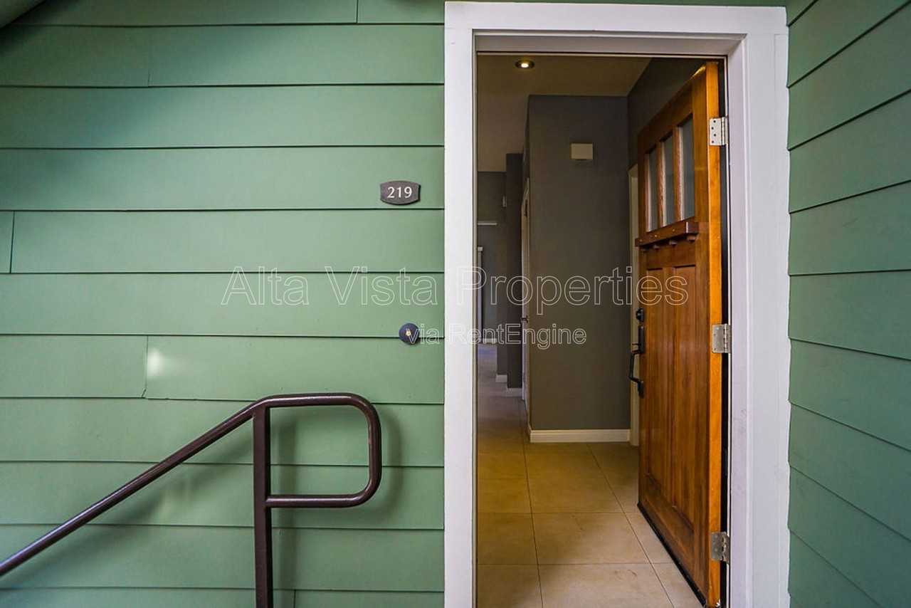 3825 1st Ave #219 - Photo 3 of 21