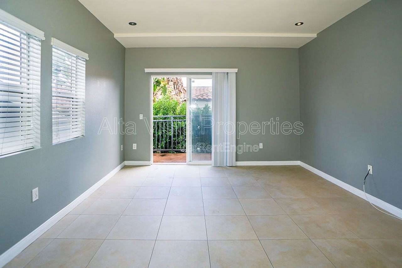 3825 1st Ave #219 - Photo 5 of 21
