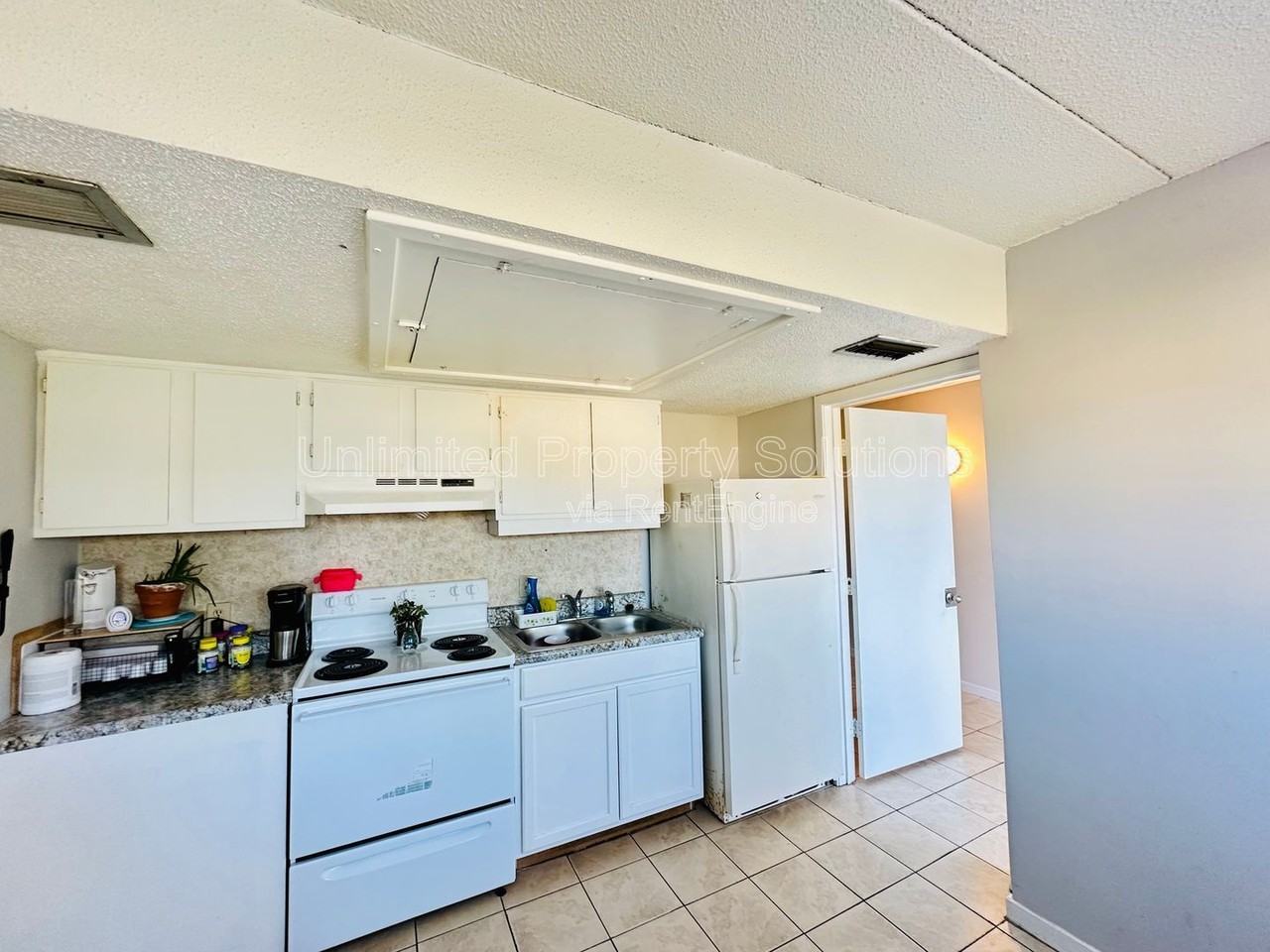 456 Racine Dr - Photo 5 of 12