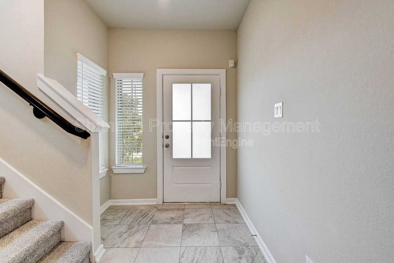 11831 Marbled White Ln - Photo 3 of 28