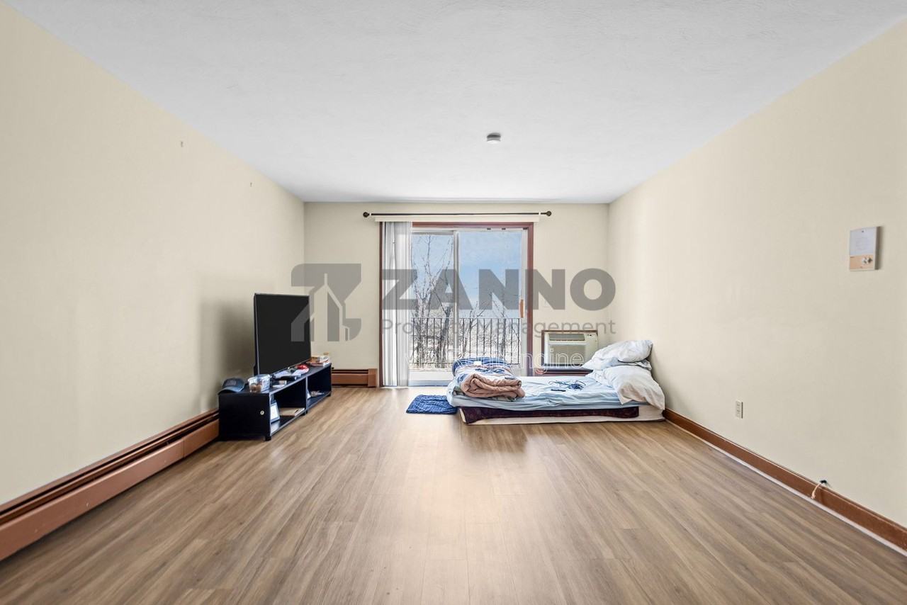 1 Talbot St #10 - Photo 7 of 27