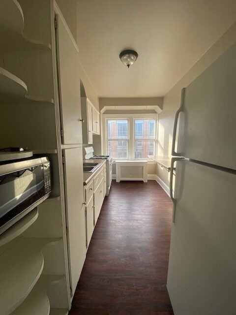 505 N Lime St #3 - Photo 7 of 12