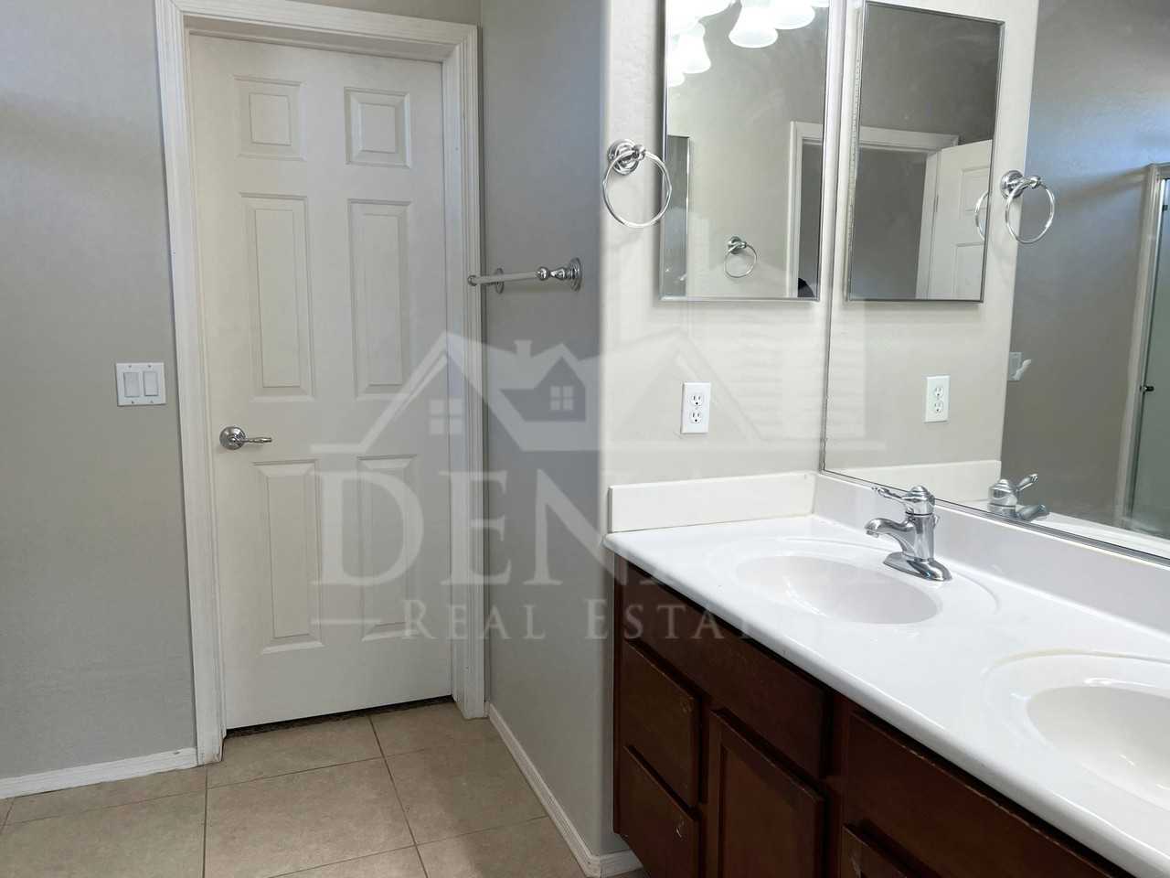 7347 W Millerton Way - Photo 7 of 16