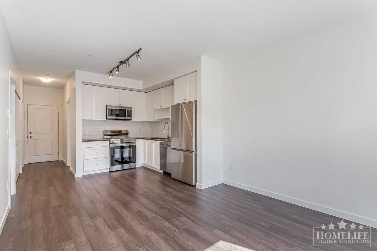 15733 85 Ave - Photo 6 of 34