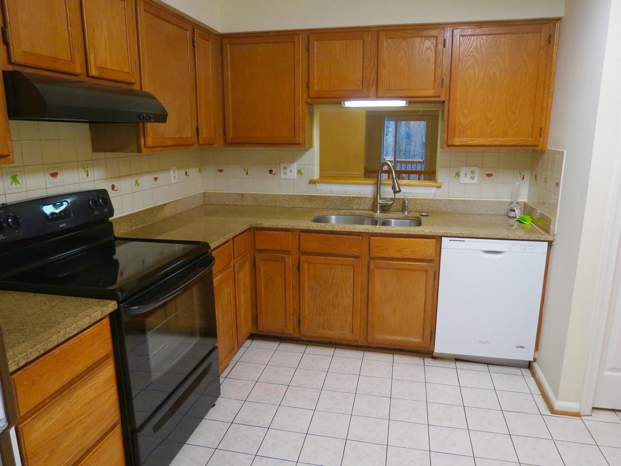 13671 Cedar Creek Ln #1 - Photo 5 of 40